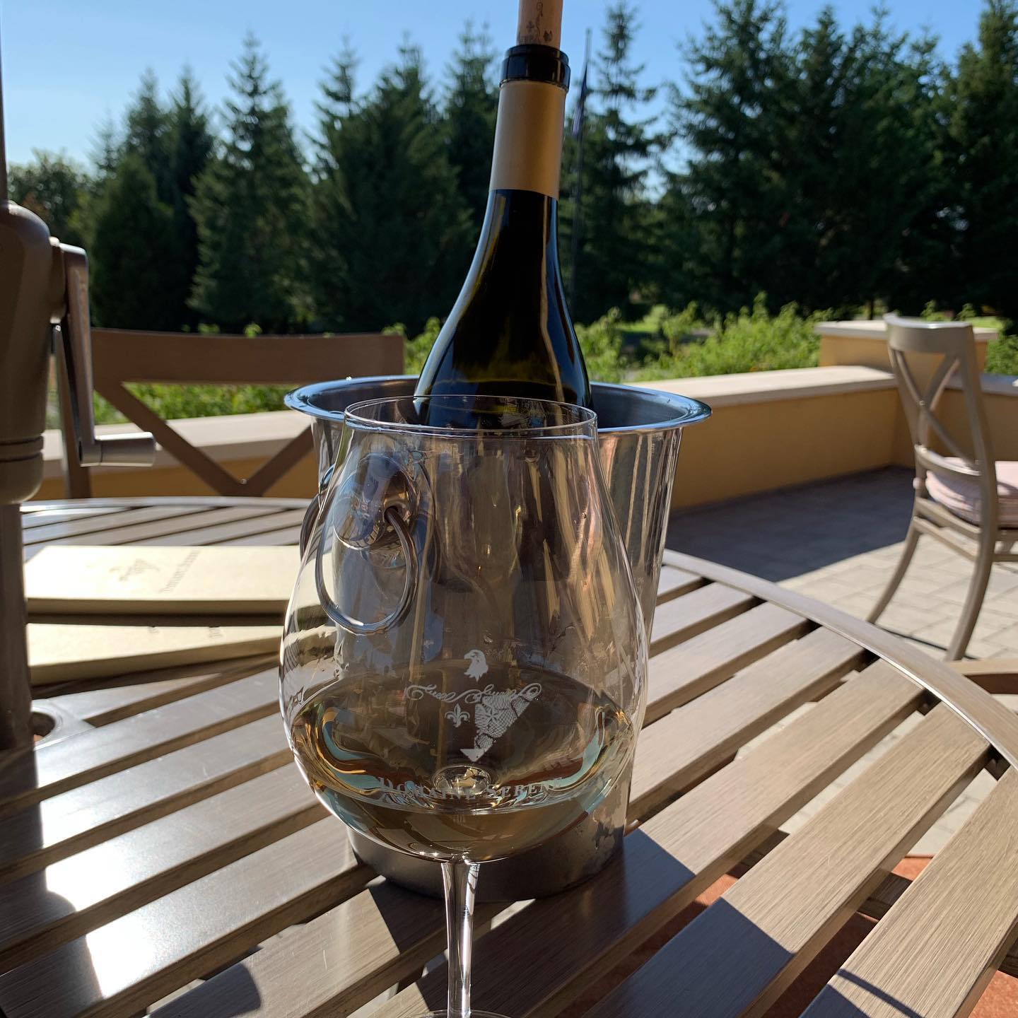 Coeur Blanc at Domaine Serene for a little Domaine at Dusk 😋 🍷