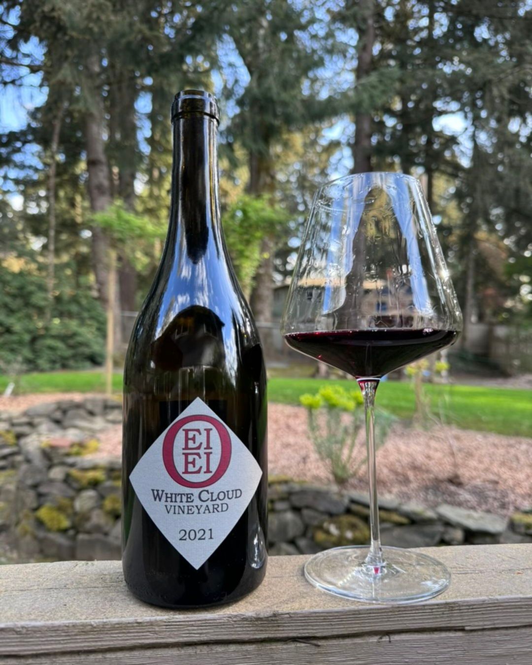Have I mentioned how much I adore discovering overlapping stories in Wine Country? When…